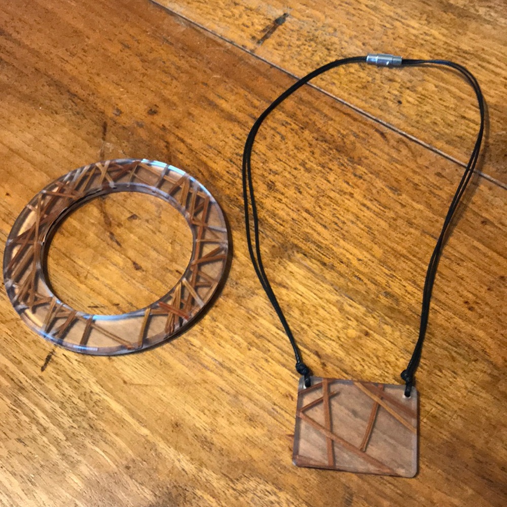 Eco-friendly jewelry